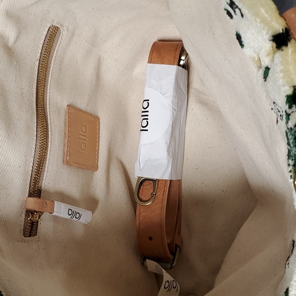 Lalla Marrakech Petit Souk Carpet Tote Bag - Picture 8 of 8